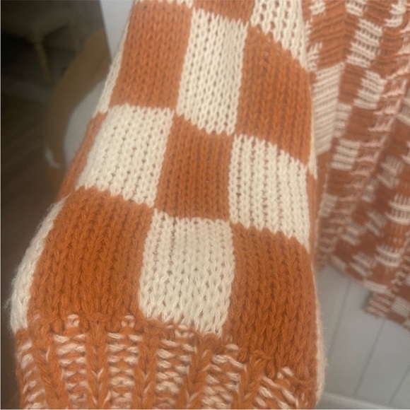 BiBi Caramel Checkered Cardigan - Picture 6 of 8